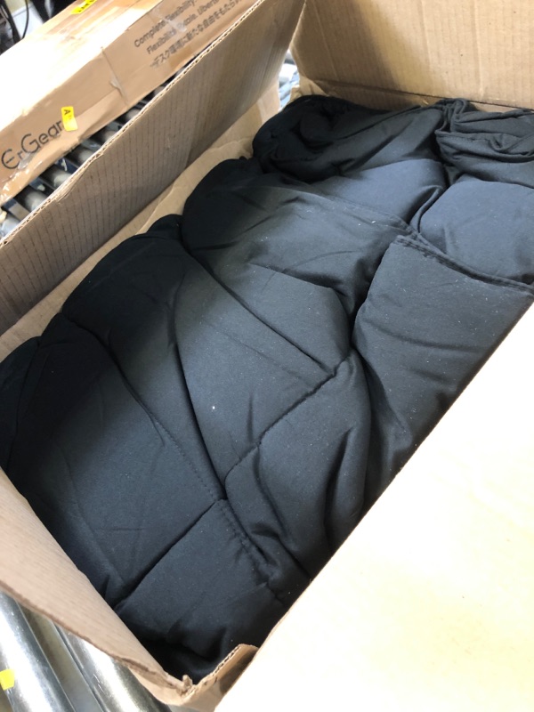 Photo 2 of COHOME Queen 2100 Series Soft Down Alternative Comforter Quilted Duvet Insert with Corner Tabs All-Season - Warm Luxury Hotel Comforter - Reversible - Machine Washable - Black Queen?88x88? Black