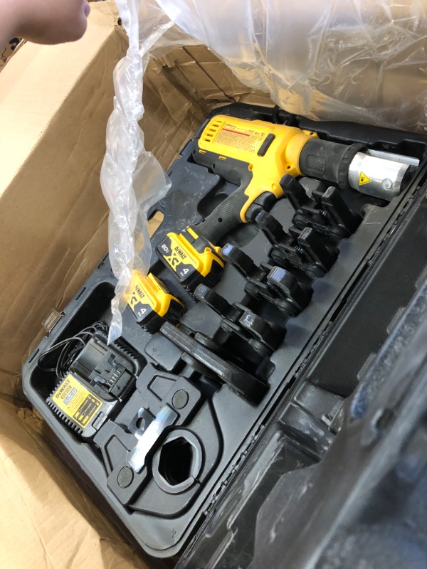 Photo 2 of DEWALT 20V MAX Cordless Plumbing Pipe Press Tool Kit with Crimping Heads, Pro Press Tool For Copper Pipe and Stainless Steel Pipes, ½”-1 ¼”, 2 Batteries and Charger Included (DCE200M2K)