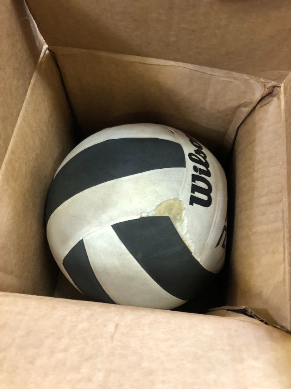 Photo 2 of WILSON Indoor Recreational Volleyballs - Official Size Pro Tour Black/White