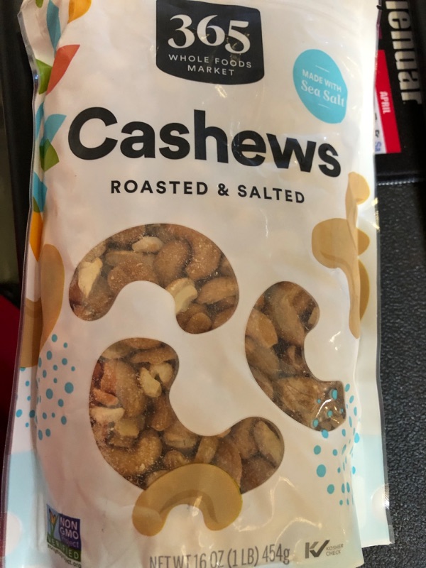 Photo 2 of 365 by Whole Foods Market, Roasted & Salted Cashews, 16 Ounce