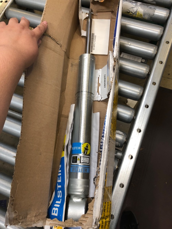 Photo 3 of Bilstein 24-309509 Shock Absorbers