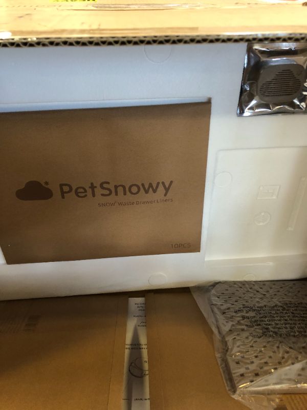 Photo 3 of PetSnowy Snow+ Self Cleaning Automatic Cat Litter Box Zero Smell TiO2 Photocatalyst System Automatic Cat Litter Box Self Cleaning for 3.3-20 lbs