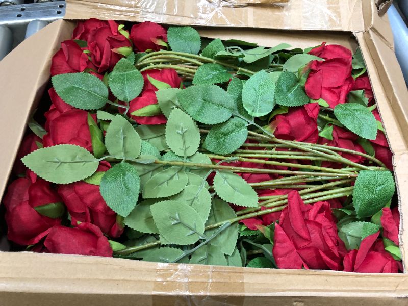 Photo 2 of Hotop 120 Pcs Roses Artificial Flowers Bulk with Long Stem Real Touch Silk Roses Realistic Fake Roses Bouquet Floral Decor for Home Wedding Bridal Birthday Table Centerpieces Decoration (Red)