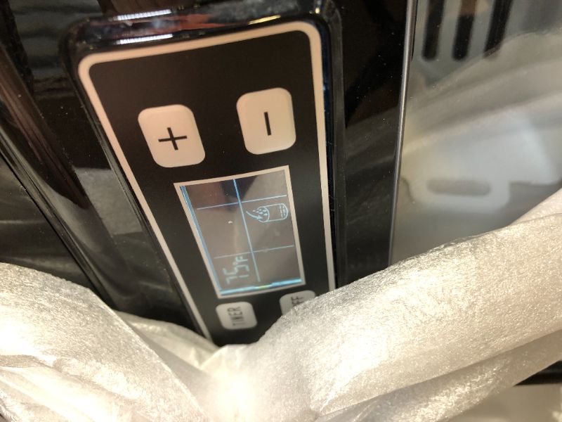 Photo 3 of Frigidaire EFIC452-SSBLACK XL Maker, Makes 40 Lbs. of Clear Square Ice Cubes A Day, Black Stainless & Perfect Stix Icebag10TT-100 Ice Bag with Twist Tie Enclosure, 10 lbs (Pack of 100) Maker + Ice Bag