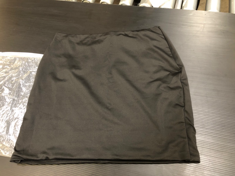 Photo 1 of womens skirt - size large - black - 