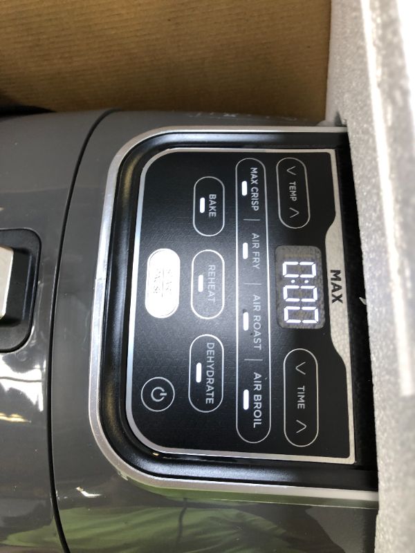 Photo 3 of Ninja AF161 Max XL Air Fryer that Cooks, Crisps, Roasts, Bakes, Reheats and Dehydrates, with 5.5 Quart Capacity, and a High Gloss Finish, Grey 5.5 Quarts