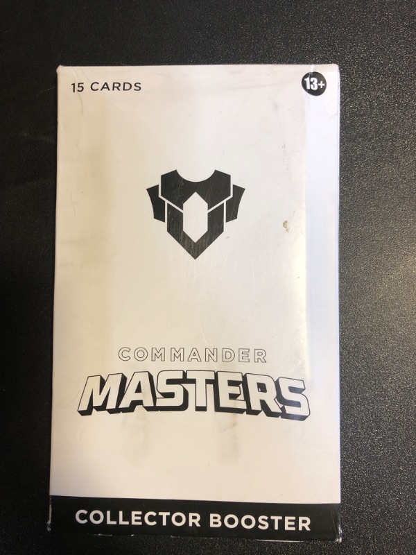 Photo 2 of Magic: The Gathering Commander Masters Collector Booster (15 Cards)