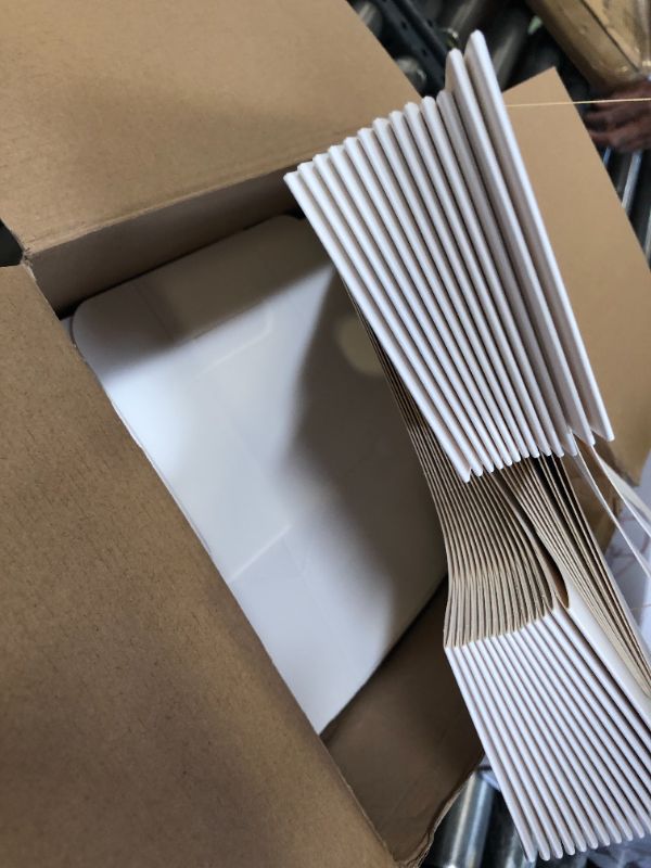 Photo 1 of 120 Pcs White Drink Carrier with Handles, Holds 2 Cups, 6.9 x 3.2 x 8.9 Inches Coffee Holder Paperboard Drink Caddy for Hot and Cold Drinks, Takeout, Cafe and Restaurant Food Delivery Service