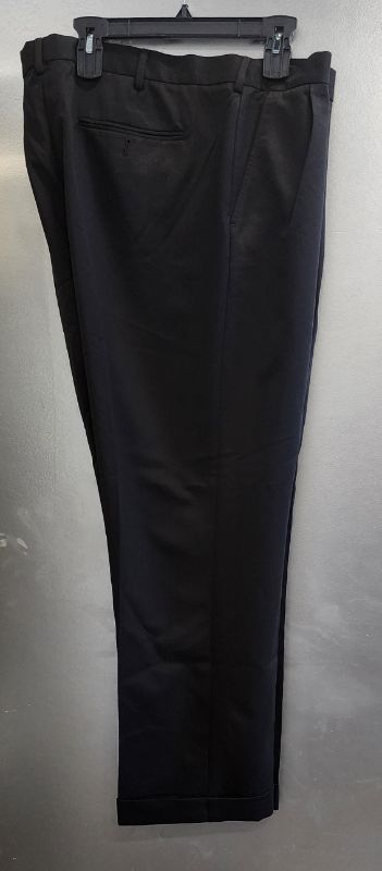 Photo 1 of VAN HEUSEN MEN'S DRESS PANTS 44X30