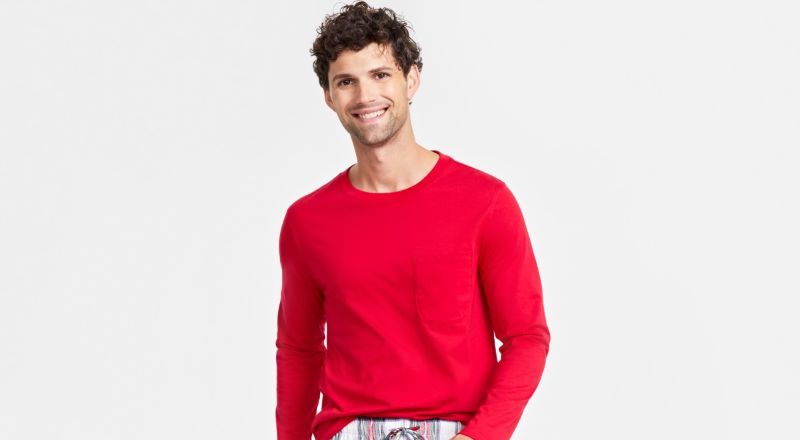 Photo 1 of SIZE XLT MEN'S LONG SLEEVE RED TSHIRT 