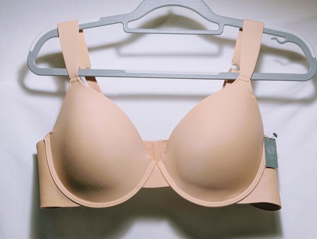 Photo 1 of 34C WOMEN'S BRA UNDERWIRE VINCE CAMUTO