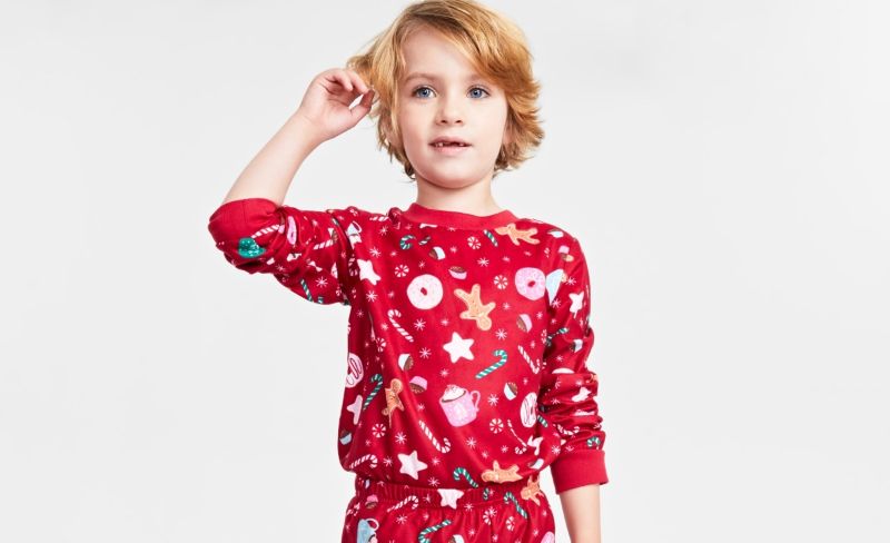 Photo 1 of SIZE 2T/3T KIDS HOLIDAY PAJAMA TSHIRT