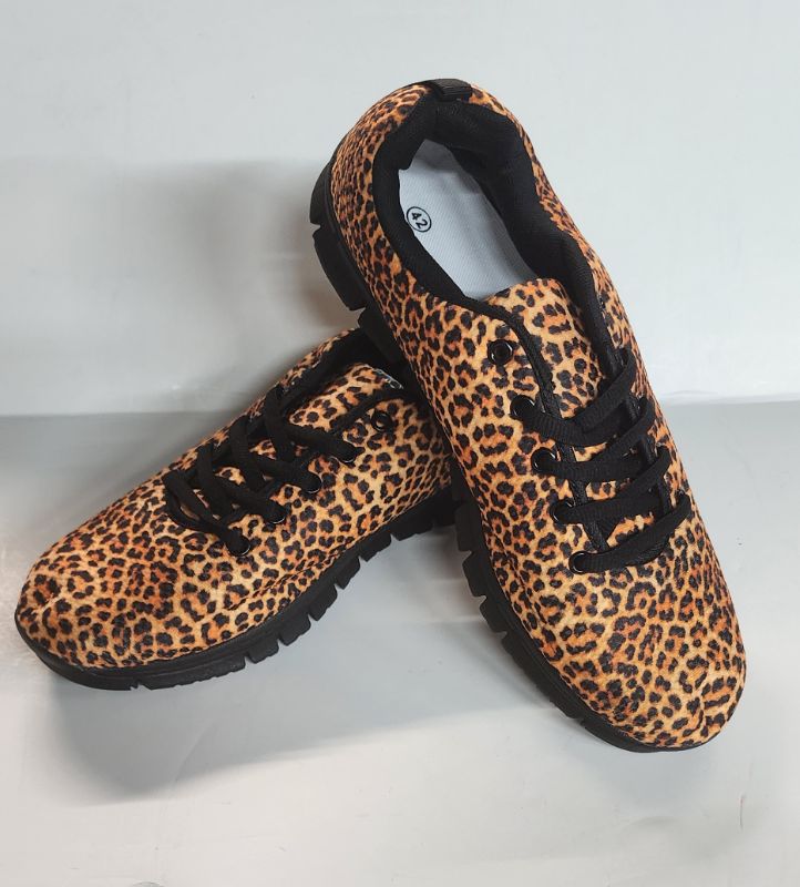 Photo 1 of SIZE 9.5 WOMEN'S LIGHT WEIGHT SHOES