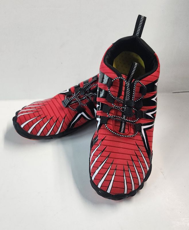 Photo 1 of SIZE 11 MEN'S SWIMMING / WATER SHOES 
