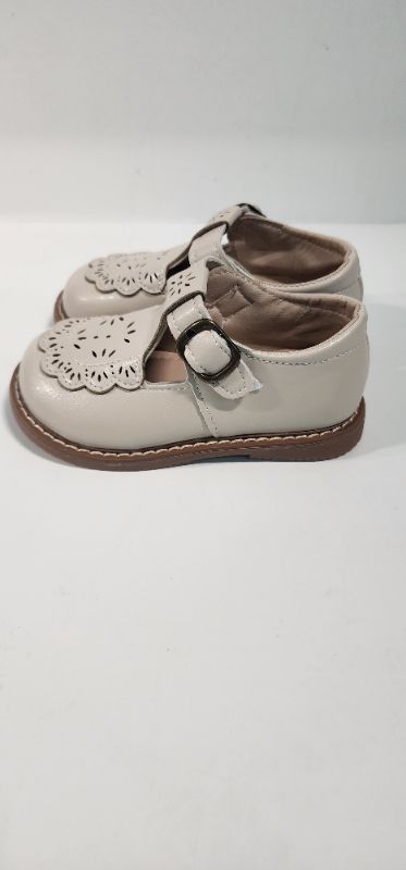 Photo 1 of TODLER SIZE 7 GIRL SHOES