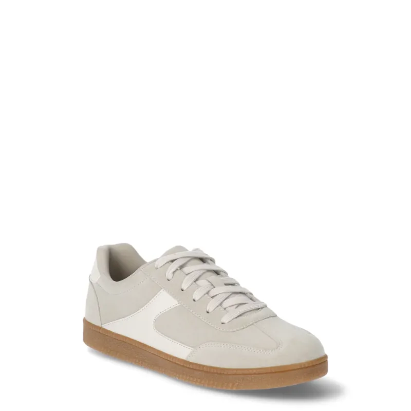 Photo 1 of No Boundaries Women's Lace Up Sport Sneakers Size 12

Point of view: fresh kicks can totally change the vibe of your outfit of the day. Slip on No Boundaries’ Lace-Up Sneakers and see what we mean. Somewhere between sporty and chic, these low-profile snea