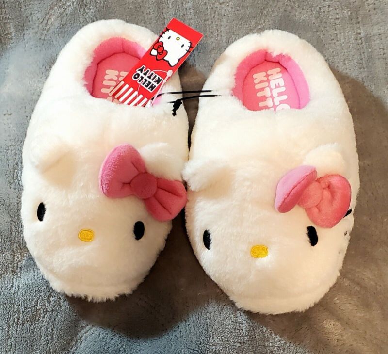 Photo 1 of Hello Kitty Slippers Size 7-8