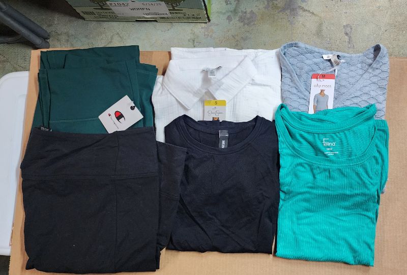 Photo 1 of NO RETURNS / FINAL SALE Lot of 6 pieces women's clothing/ New and used. All Sizes.