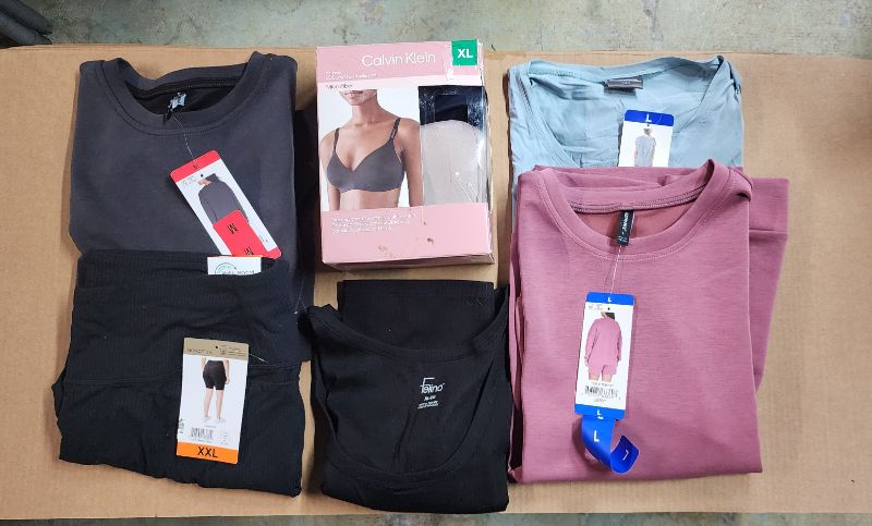 Photo 1 of NO RETURNS / FINAL SALE Lot of 6 pieces women's clothing/ New and used. All Sizes.