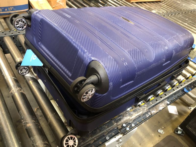 Photo 1 of set of 3 luggage's 