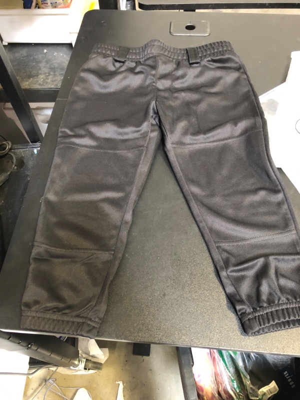 Photo 1 of 4t kids pants 