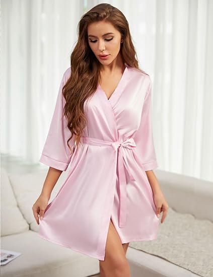 Photo 1 of Senert Women's Silk Robes Bride Bridesmaid Satin Kimono Robes Sleepwear Short Wedding Party Bathrobes Silky Robes
med