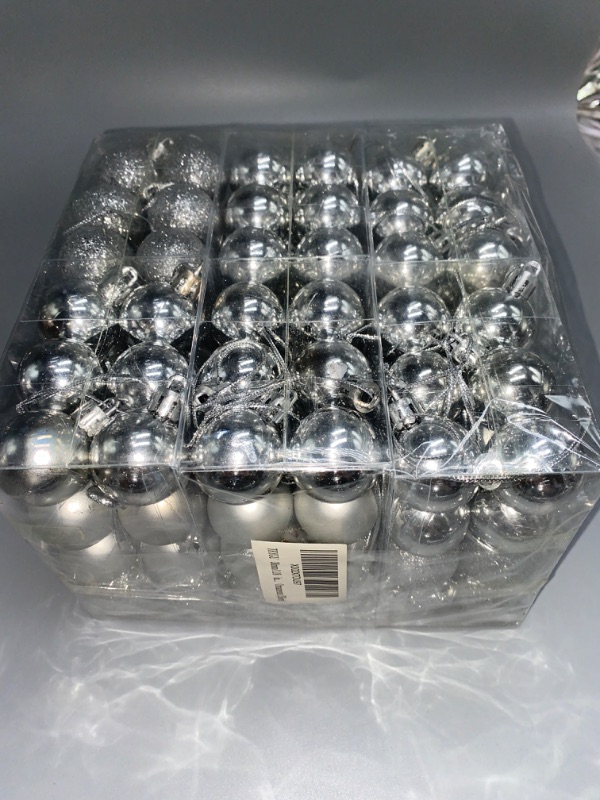 Photo 2 of Christmas balls decoration 144Pcs 3cm/1.18" Ornaments, Small Shatterproof Christmas Baubles for Xmas Christmas Tree, Hanging Ball for Holiday Wedding Party Decoration (Silver)
