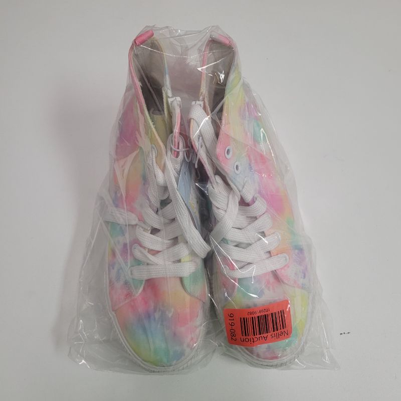 Photo 3 of Size 4 - Girls' Cora Tie-Dye Zipper Lace-up Sneakers - Cat & Jack™ 4 