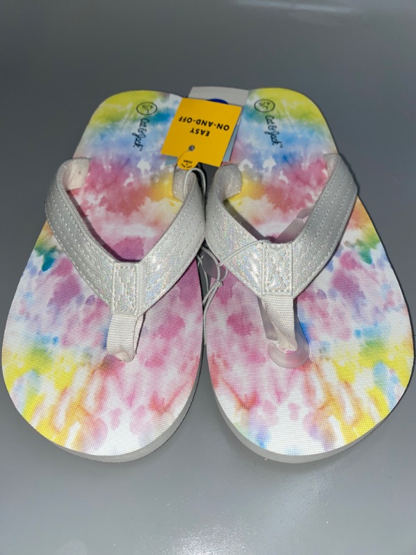 Photo 2 of Girls' Ava Tie-Dye Slip-on Thong Sandals - Cat & Jack™ L(4-5)
