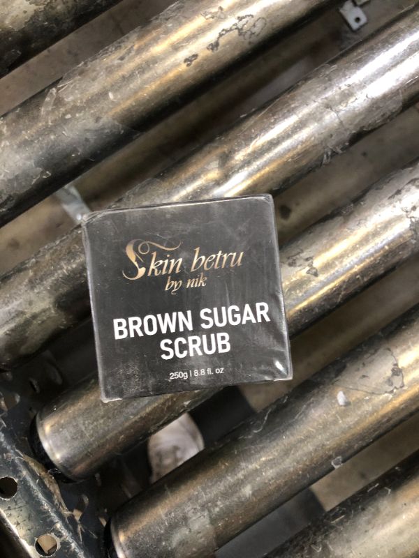 Photo 1 of skin berry brown sugar scrub