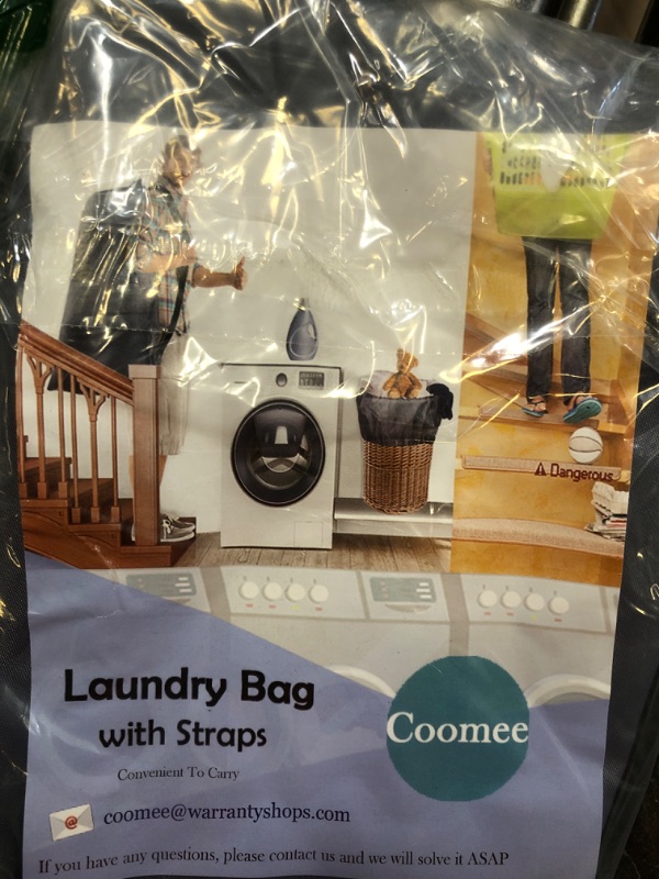 Photo 1 of coomee Laundry Bag with straps