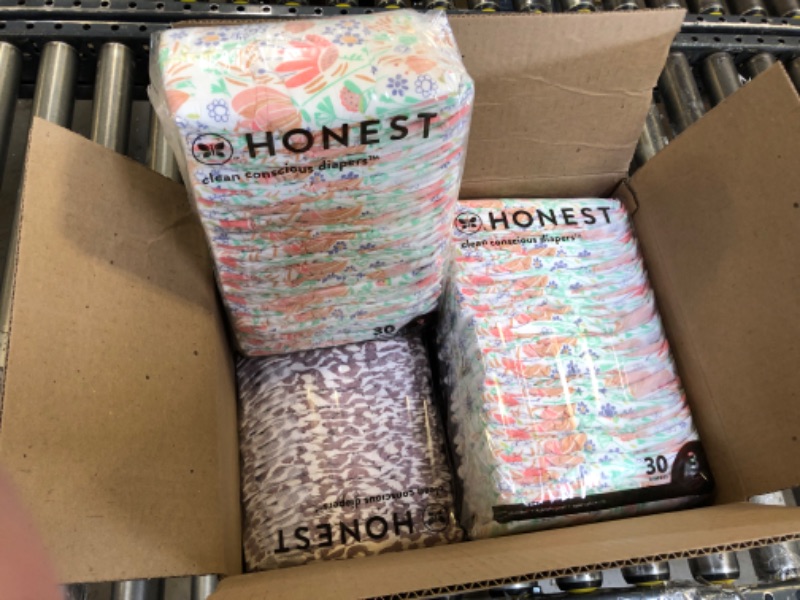 Photo 2 of The Honest Company Clean Conscious Diapers | Plant-Based, Sustainable | Wild Thang + Flower Power | Super Club Box, Size 3 (16-28 lbs), 120 Count Size 3 (120 Count) Wild Thang + Flower Power