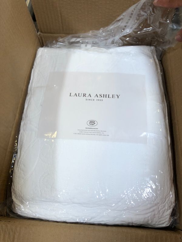 Photo 2 of Laura Ashley Felicity Collection Quilt Set-100% Cotton, Reversible, All Season Bedding with Matching Sham(s), Pre-Washed for Added Softness, Twin, White Twin White