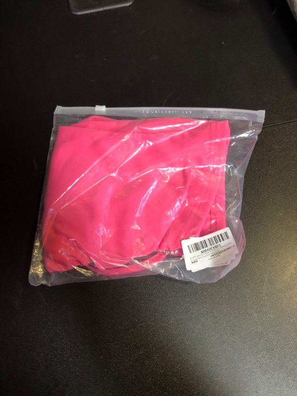 Photo 2 of WOMENS CROP TOP
SIZE SMALL (PINK)