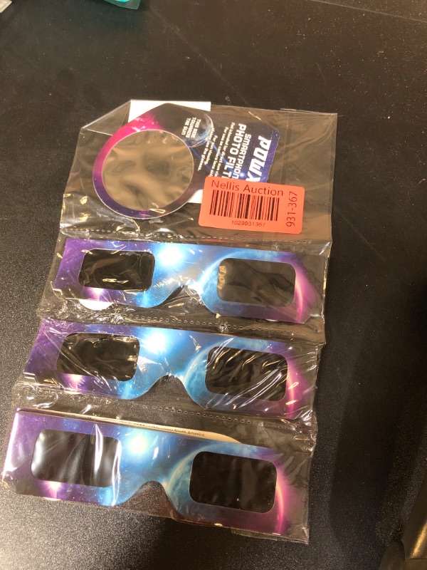 Photo 1 of Solar eclipse glasses - 5pack