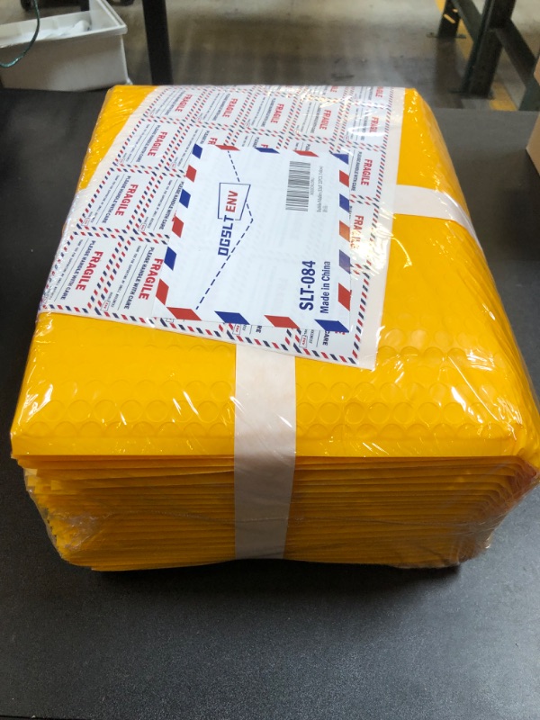 Photo 2 of 12x9" Side-Opening Yellow Bubble Mailers (25-Pack)