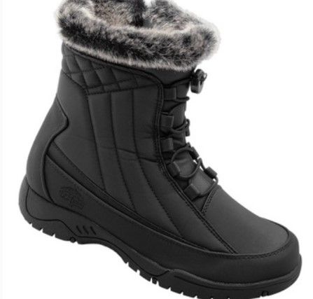 Photo 1 of totes Eve Women's Cold-Weather Snow Boots
SIZE 8