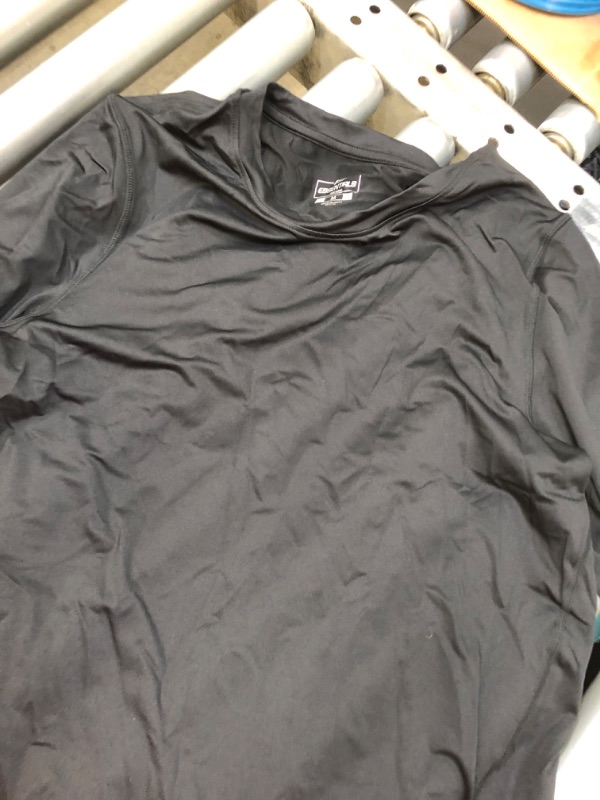 Photo 1 of BLACK SLONG SLEEVE SPORTS SHIRT SIZE M