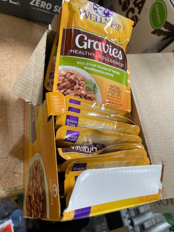 Photo 1 of Wellness Healthy Indulgence Natural Grain Free Gravies with Chicken & Turkey in Gravy Wet Cat Food, 3 oz., Case of 12
best by Jul/2024