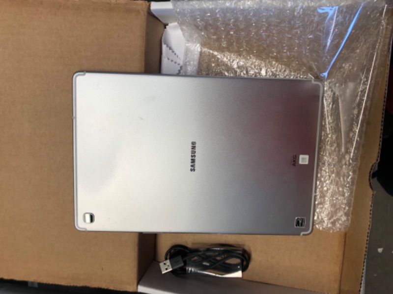 Photo 6 of Samsung Galaxy Tab S5e, 10.5inch, 64GB, WIFI + 4G Unlocked All Carriers - Silver
