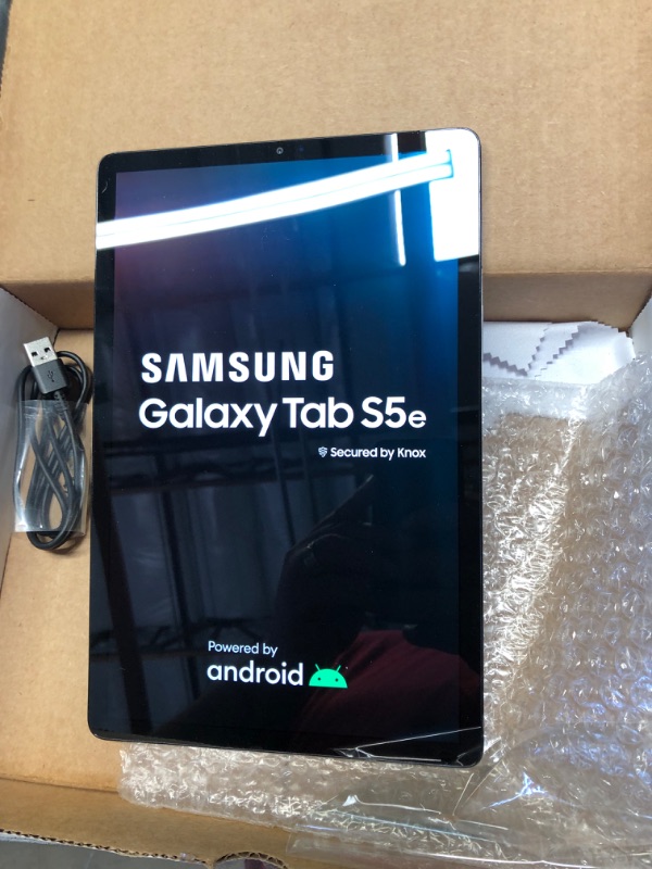 Photo 5 of Samsung Galaxy Tab S5e, 10.5inch, 64GB, WIFI + 4G Unlocked All Carriers - Silver
