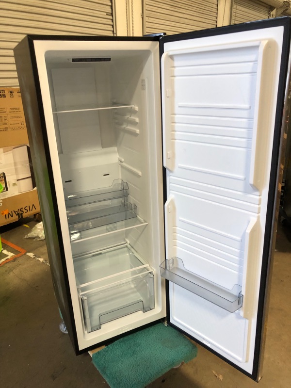 Photo 1 of ***SEE NOTES*** Vissani
11 cu. ft. Convertible Auto Defrost Garage Ready Upright Freezer/Refrigerator in Stainless Steel, Energy Star