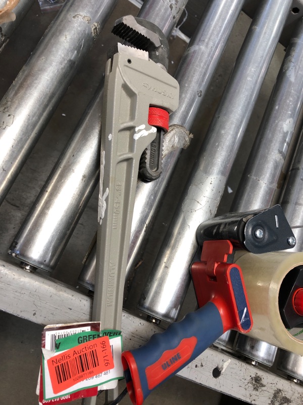 Photo 1 of 18 in. Aluminum Pipe Wrench with 2 in. Jaw Capacity