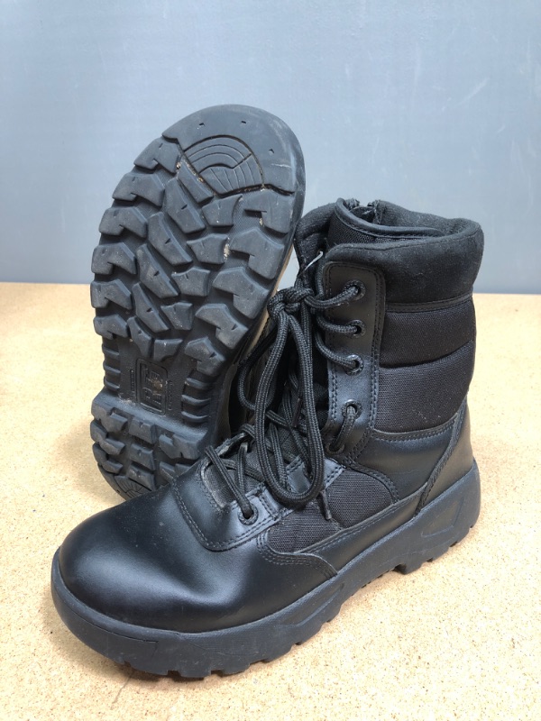 Photo 2 of Response Gear Side-Zip II Men's Service Boots
SIZE 10 W