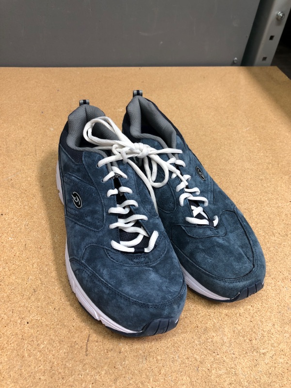 Photo 1 of DR SCHOLL'S MEN'S BLUE SUEDE SNEAKERS 
SIZE 9M