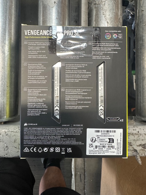 Photo 2 of Corsair Vengeance RGB Pro SL 16GB (2x8GB) DDR4 3200 (PC4-25600) C16 Desktop memory – Black (CMH16GX4M2E3200C16) 3200 MHz 16GB (2x8GB) Black