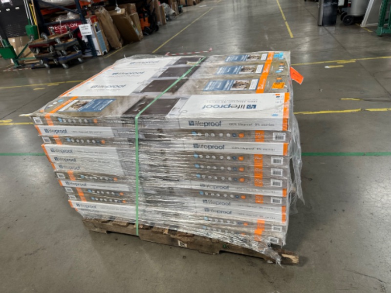 Photo 2 of (PALLET OF 48)
Lifeproof Sterling Oak 22 MIL x 8.7 in. W x 48 in. L Click Lock Waterproof Luxury Vinyl Plank Flooring (20.1 sqft/case)