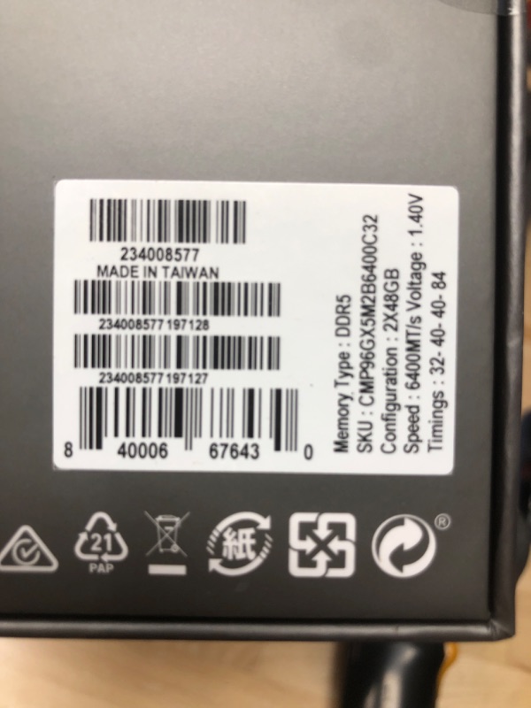 Photo 1 of CORSAIR Dominator Titanium RGB DDR5 RAM 96GB (2x48GB) DDR5 6400MHz CL32 Intel XMP iCUE Compatible Computer Memory - Black (CMP96GX5M2B6400C32) 96GB (2x48GB) Black