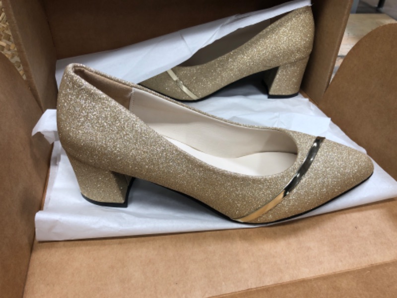 Photo 1 of BYFSYXL GOLD DRESS SHOE LOW HEEL 8.5