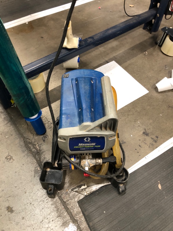 Photo 1 of Graco 17G177 Magnum ProX17 Stand Paint Sprayer, Grey/Blue Magnum ProX17 Stand Paint Sprayer Sprayer